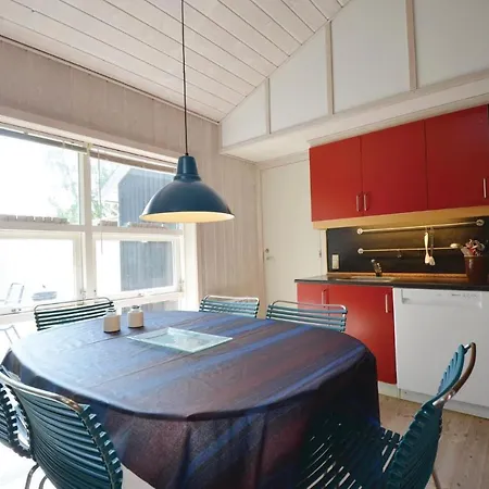 Two-bedroom In * אבלטופט